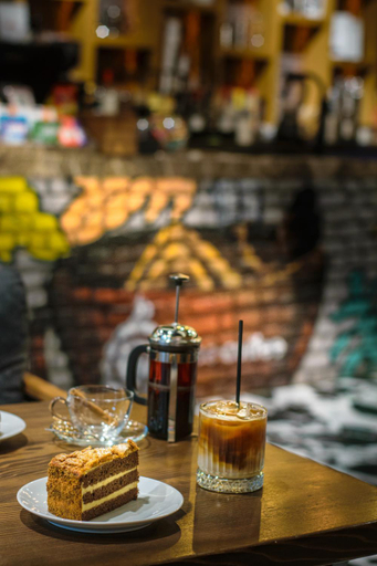 Food & Drinks 5, Hotel Bossuite Kadikoy, Kadıköy