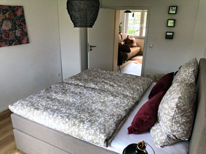 Bedroom 4, Moselle-side Apartments, Trier-Saarburg