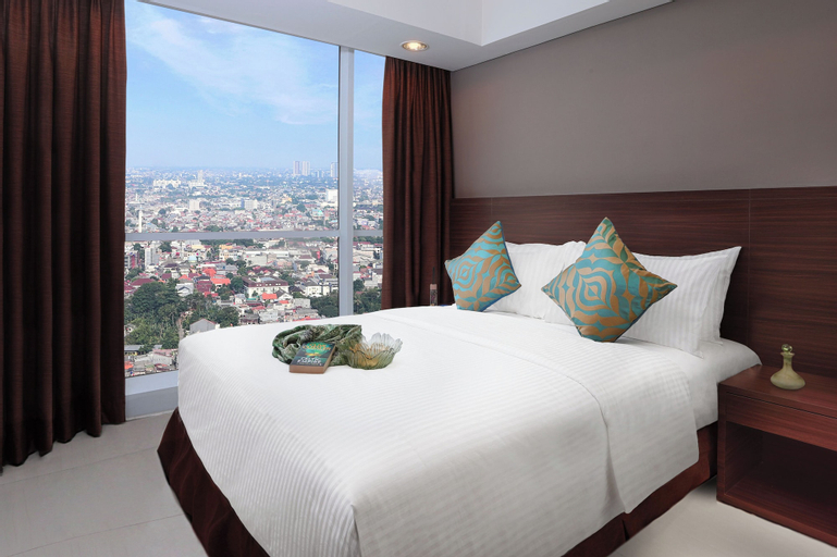 Bedroom 12