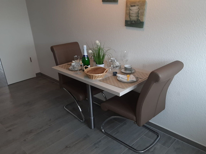 Dining 4, Holiday Apartment North Sea, Aurich