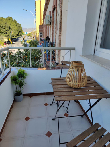 Others 4, WintowinRentals Your Home Steps from the Center, Málaga