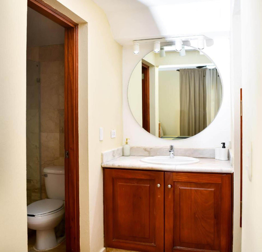 Bathroom, Punta Cana 1-bed Apt, Sleeps 4 With Pool & Hot Tub, Salvaleon de Higuey