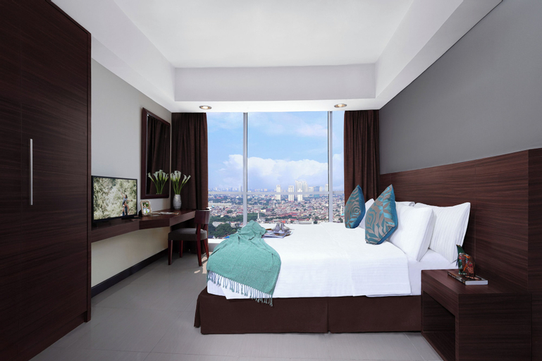 Bedroom 13