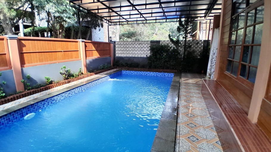 Vila Dinar Tulip Lembang, Bandung