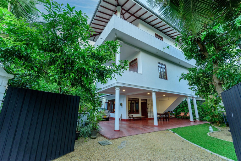 Others 5, Villa Guru Hikkaduwa, Hikkaduwa