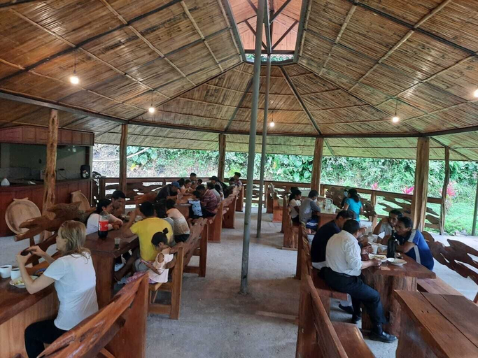 Food & Drinks 4, ingaru lodge, Tena