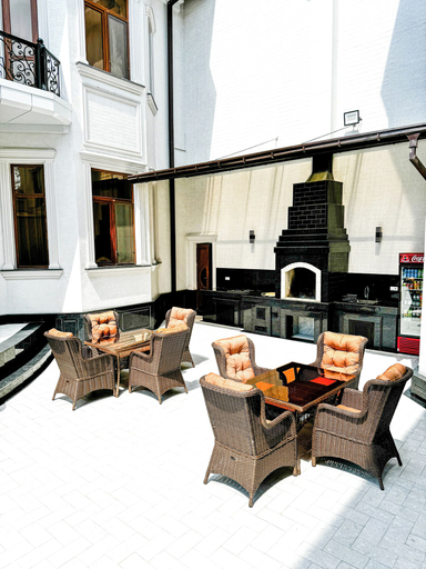Others 2, De Villa Hotel, Samarkand