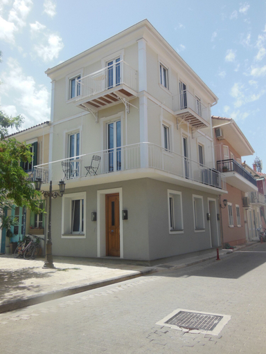 Exterior & Views 2, VERANI SUITES, Ionian Islands