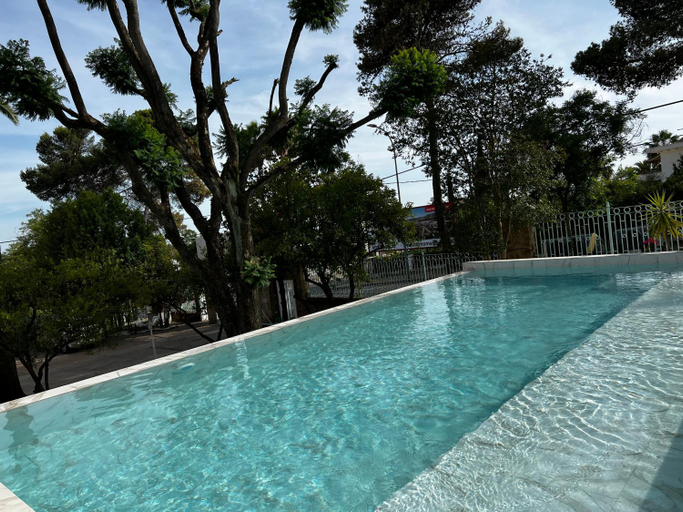 Sport & Beauty 2, Los Almendros - Free Parking, Córdoba