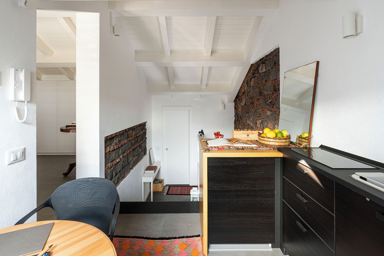 Others 4, Design apartment with terrace, Catania