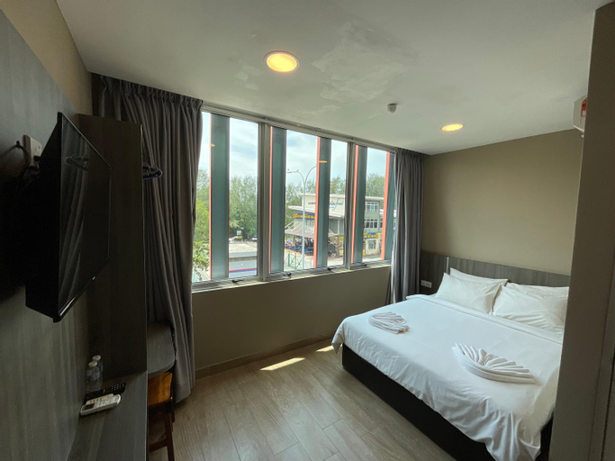 Bedroom 2, Zitro Hotel, Port Dickson