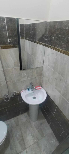 Bathroom, LUNA HOTEL, 'Abdin