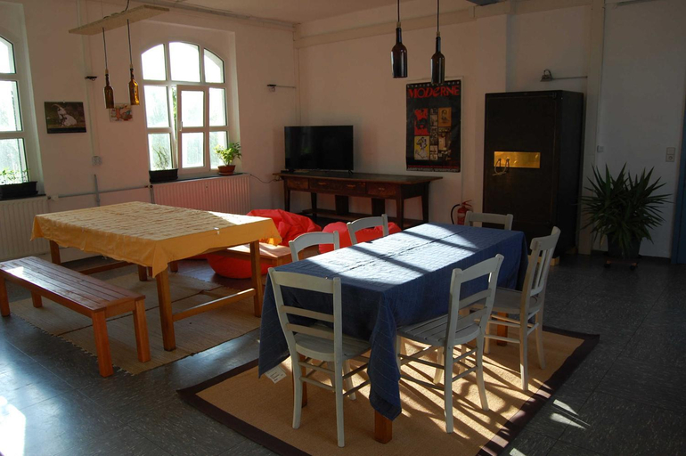 Others 4, Oberzent-Hostelstyle nur fur aktive Touristen, Odenwaldkreis