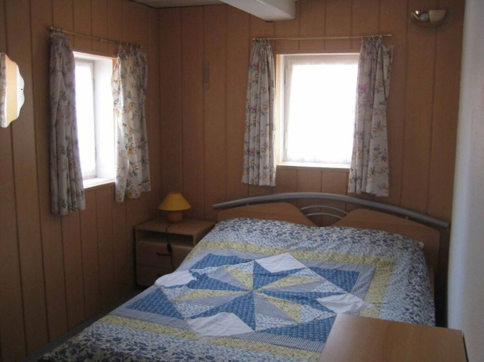 Bedroom 4, Anne Leipert Modern Retreat, Görlitz