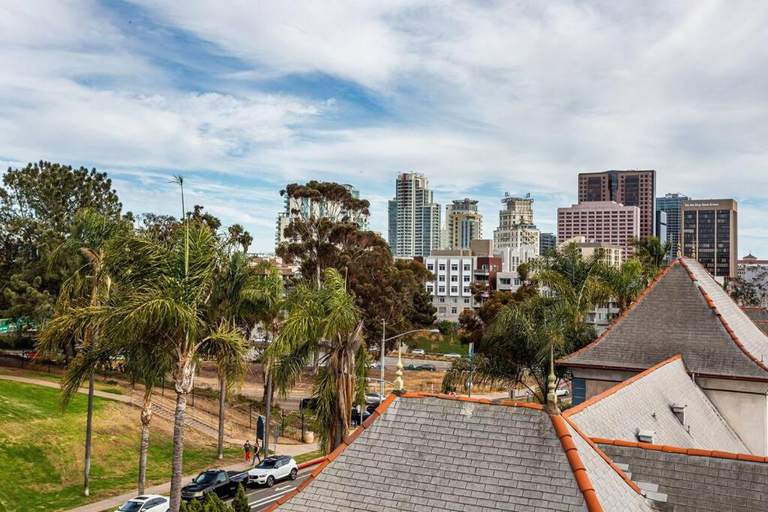 Others 4, Luxurious Design One Bedroom Apt near Balboa Park, San Diego