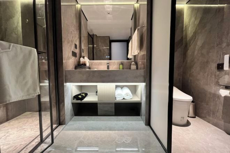 Bathroom 3, Nanshan Hotel, Panzhihua