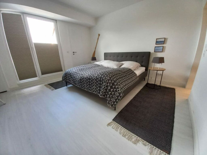 Room 3, Penthouse Apartment With Pool, Ostholstein