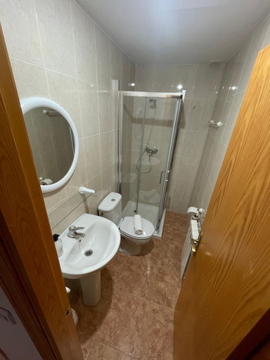 Bathroom 5, Hostal La Rurala Estopanya, Huesca