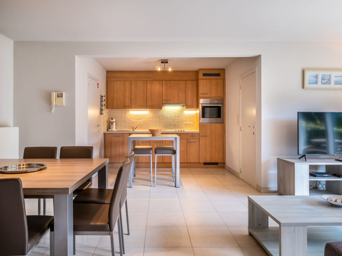 Others 5, Apartment in St-idesbald Near the Sea, West-Vlaanderen