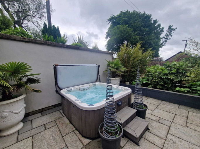 Sport & Beauty, Luxury Penthouse Apartment - Beautiful Countryside, Cheshire East