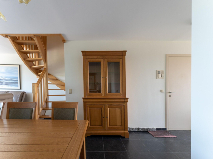 Interior, Bright Coastal Stay in Bredene, West-Vlaanderen