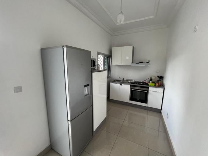 4, RESIDENCE MEUBLEE 1ERE CLASSE DOUALA pk 15, Wouri