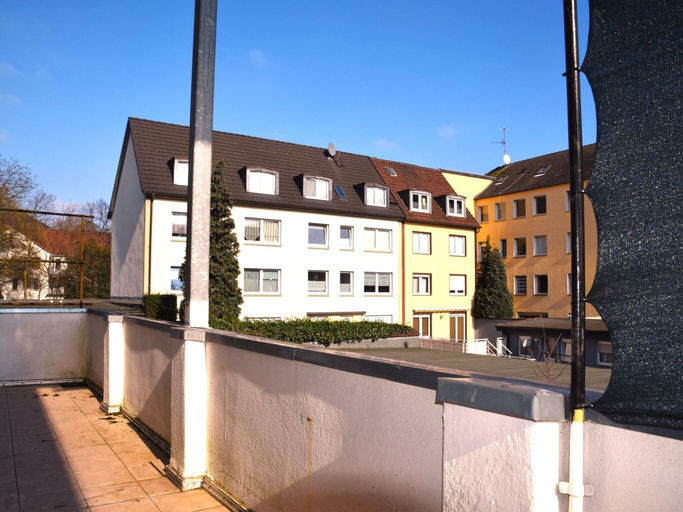Exterior & Views 2, Cosy Apartment in Oberhausen With Balcony, Oberhausen
