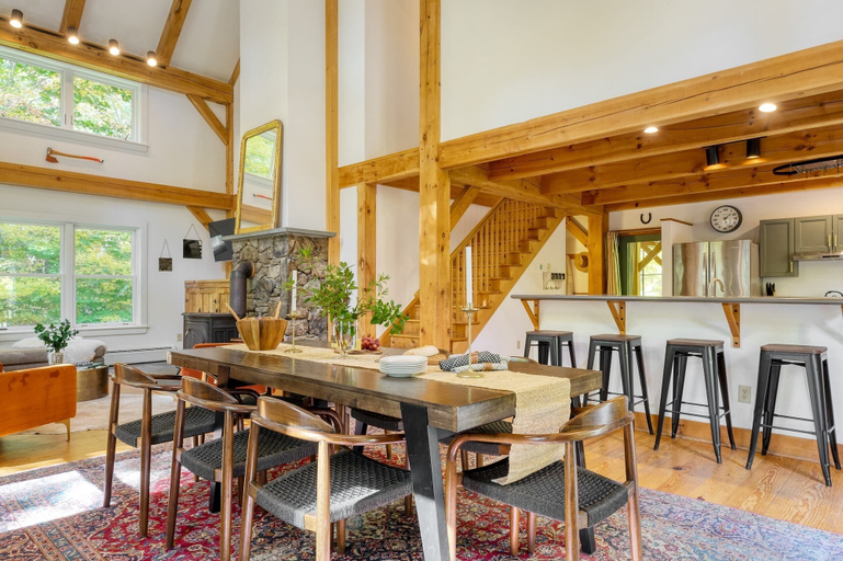 Food & Drinks, Woodfall by Avantstay Tons of Outdoor Space, Berkshire
