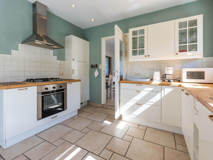 Private kitchen 5, Villa in St-idesbald Near Ster der Zee Beach, West-Vlaanderen