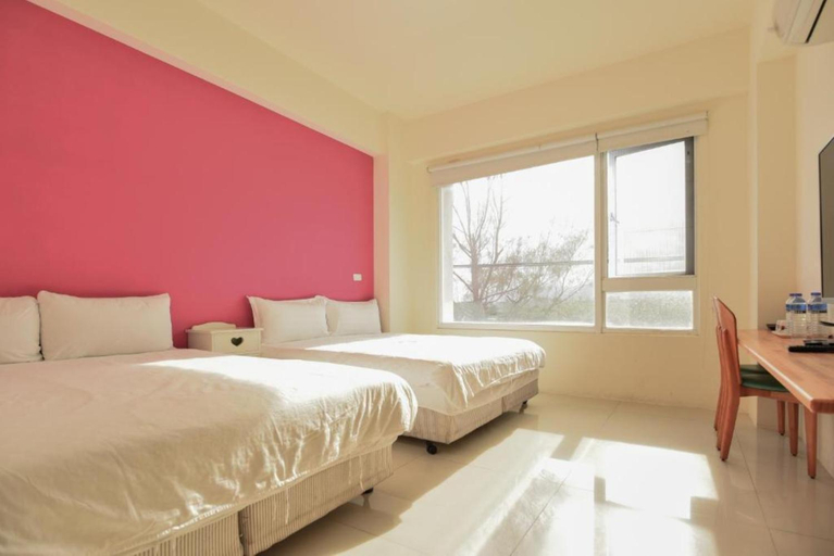 Bedroom 2, King X.S. B&B , Taitung