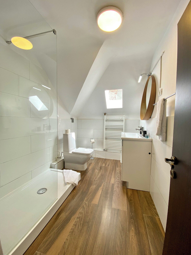 Bathroom 3, Moise House - Kosher ApartHotel, Municipiul Bucuresti