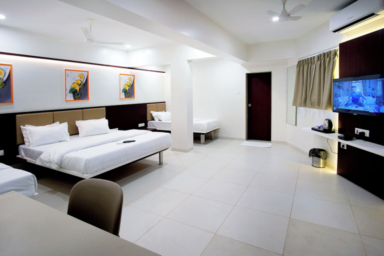Bedroom 5, Hotel Haldi, Nashik