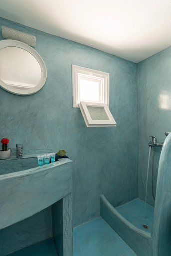 Bathroom 3, Panoramic Argyro's IO House with Jacuzzi, South Aegean