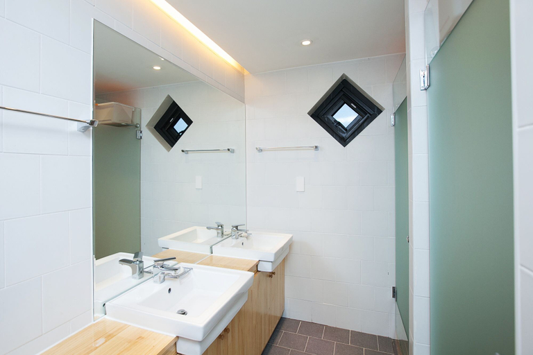 Bathroom 4, Mir Guesthouse, Jeju
