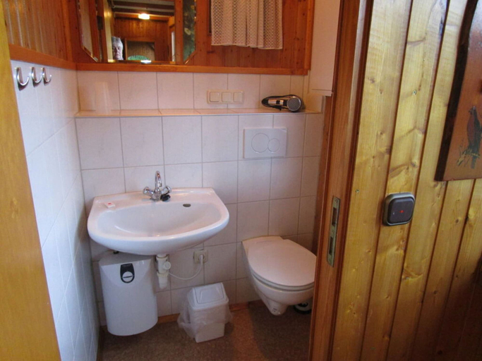 Bathroom, "hochstein" Modern Retreat, Waldeck-Frankenberg