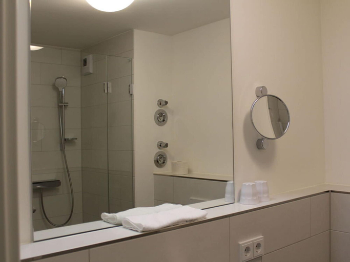 Bathroom, Seaside, South Cape Apartment D5, Ostholstein