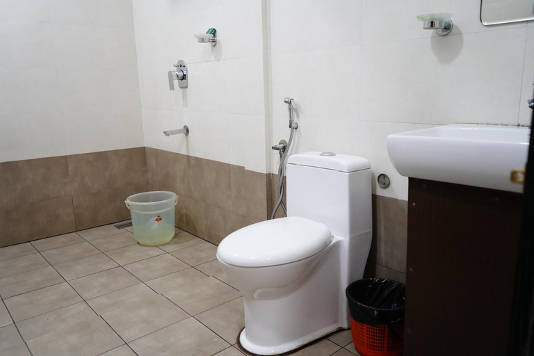 Bathroom 4, Edens Munnar, Idukki