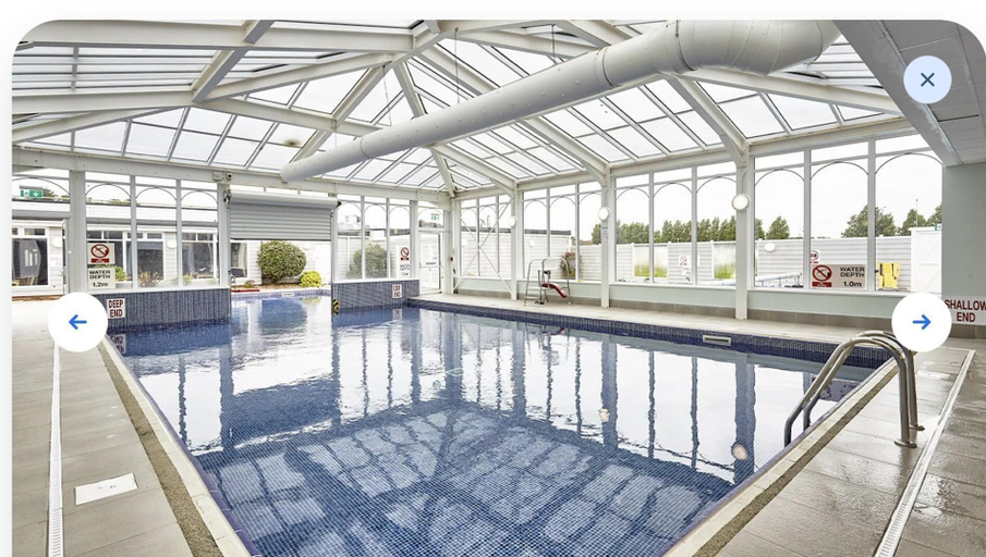 Pool 4, Caravan - Sleeps 8 - Pets Ok - Parking, Cambridgeshire