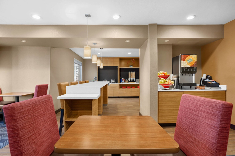 Food & Drinks 4, Towneplace Suites By Marriott Boulder Broomfield/Interlocken, Broomfield