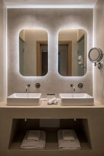 Bathroom 5, Arocaria Mykonos, South Aegean
