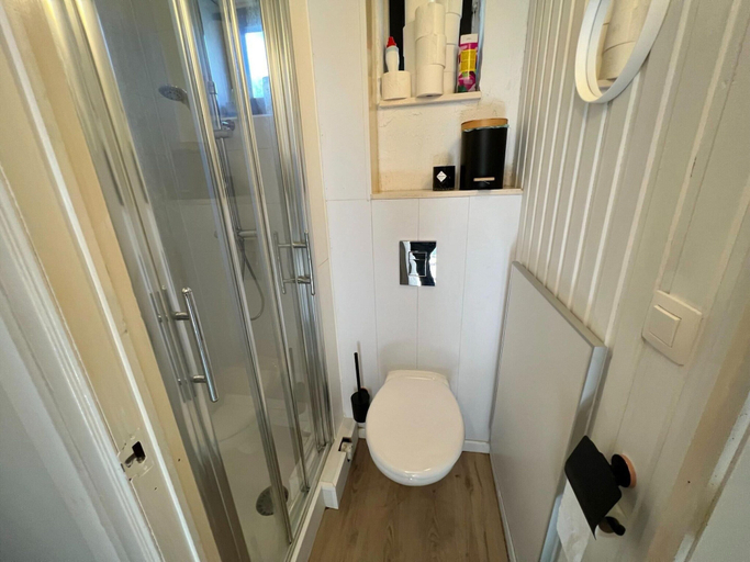 Bathroom, Bungalow in Virton near Vallee de Rabais Lake, Luxembourg