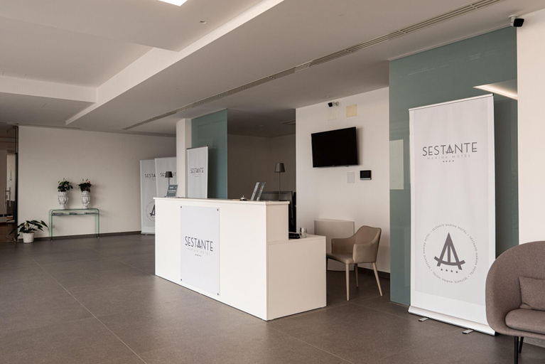 Public Area 4, Sestante Marina Motel, Messina