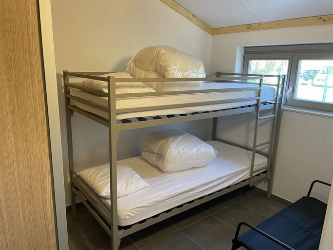 Room 2, Holiday Home in Koksijde Near Sint-andre Beach, West-Vlaanderen