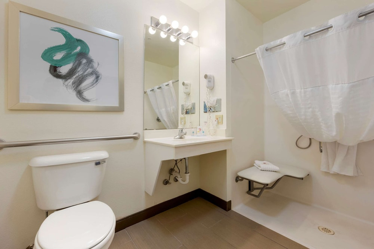 Bathroom 4, Comfort Inn Camp Verde I-17, Yavapai