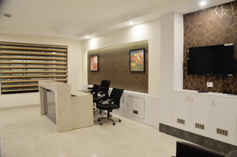 Public Area 3, Hotel The Luxem, Gurgaon