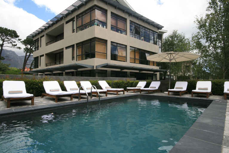 Sport & Beauty, The Glen Apartments, City of Cape Town