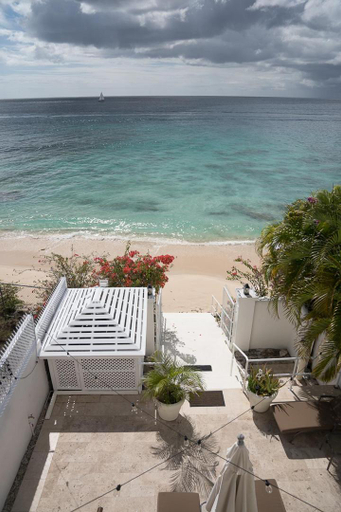 Others 5, Bianca Bay 3 Bedroom West Coast Beach Front Villa
