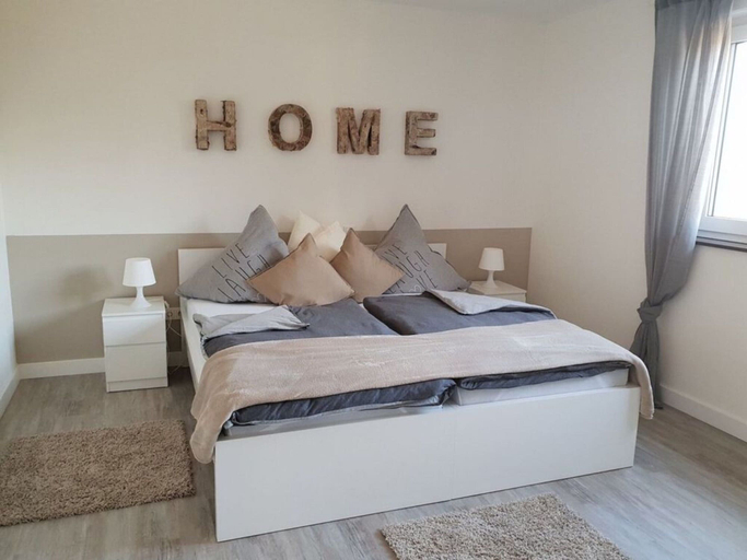 Room 4, Pleasant Apartment in Merzig, Merzig-Wadern
