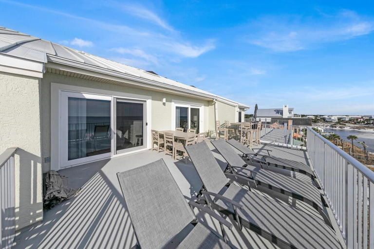Exterior & Views, Commodores Retreat 402, Walton