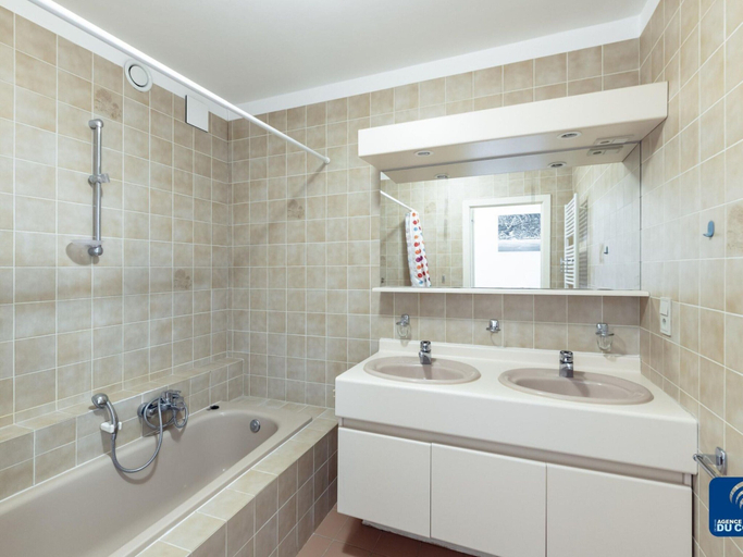 Bathroom 3, Apartment on Belgian Coast With Sea View, West-Vlaanderen